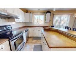 8704 175 Av Nw, Edmonton, AB T5Z3Z3 Photo 9