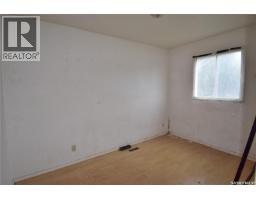Bedroom - 664 7th Street E, Prince Albert, SK S6V0S8 Photo 10