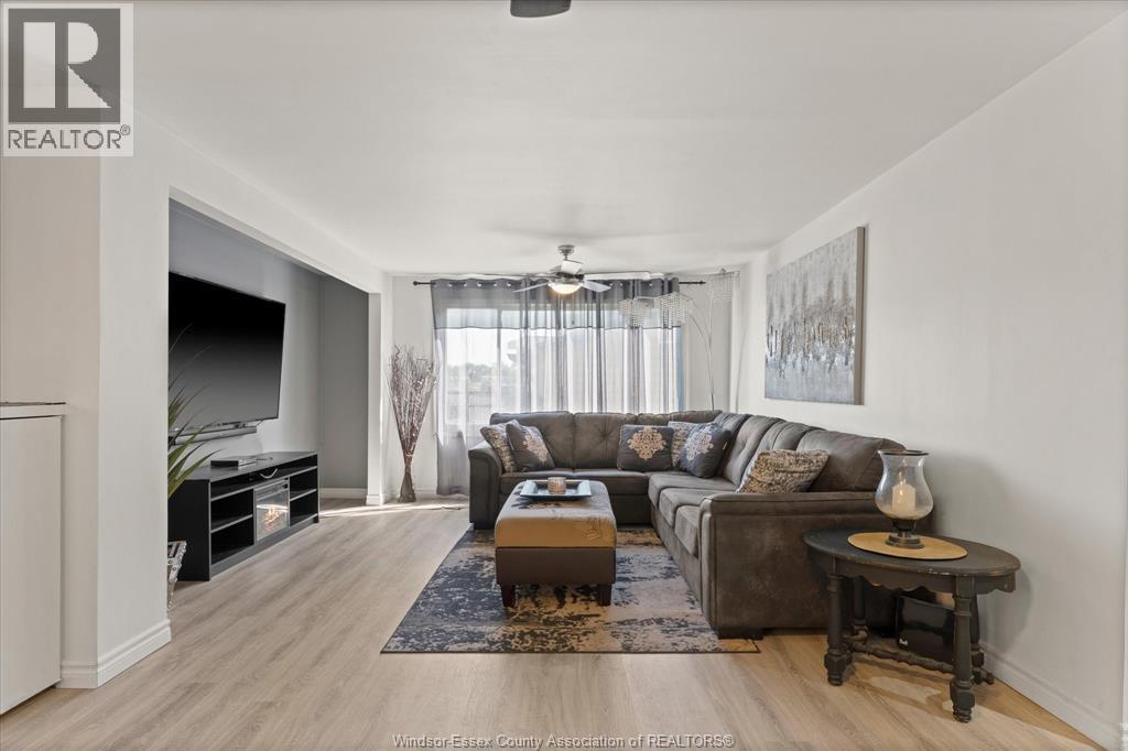 9 PARKSIDE - 5