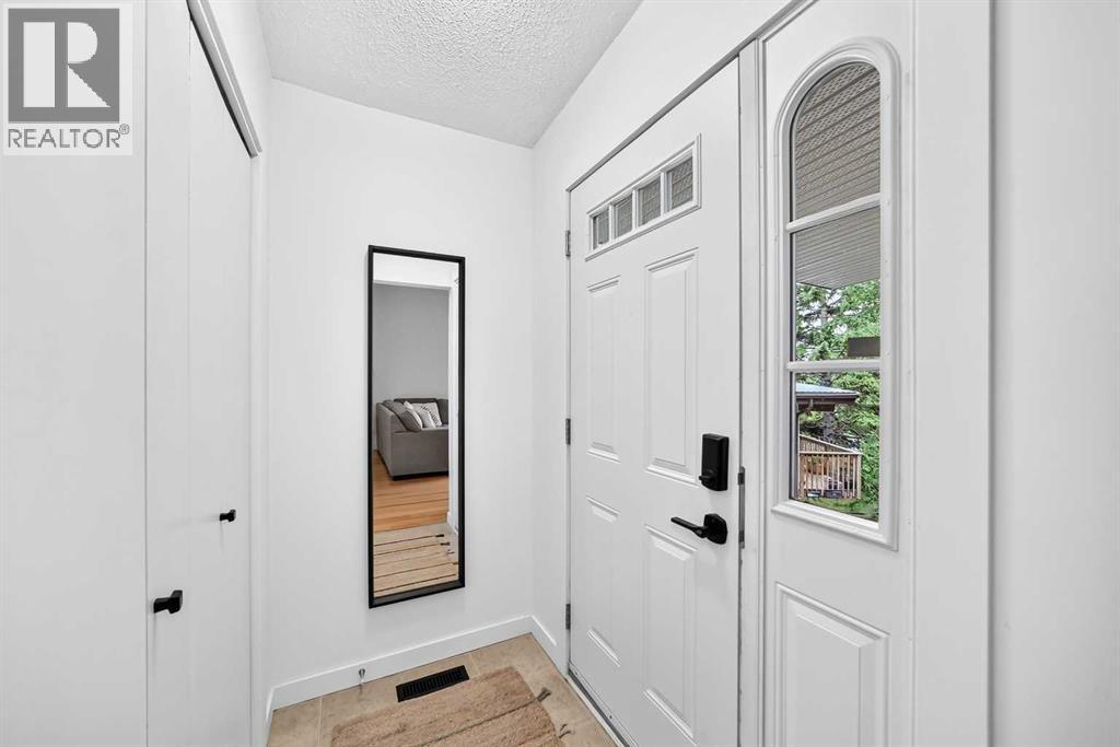 71 Dalton Bay NW, Dalhousie, Calgary photo 3