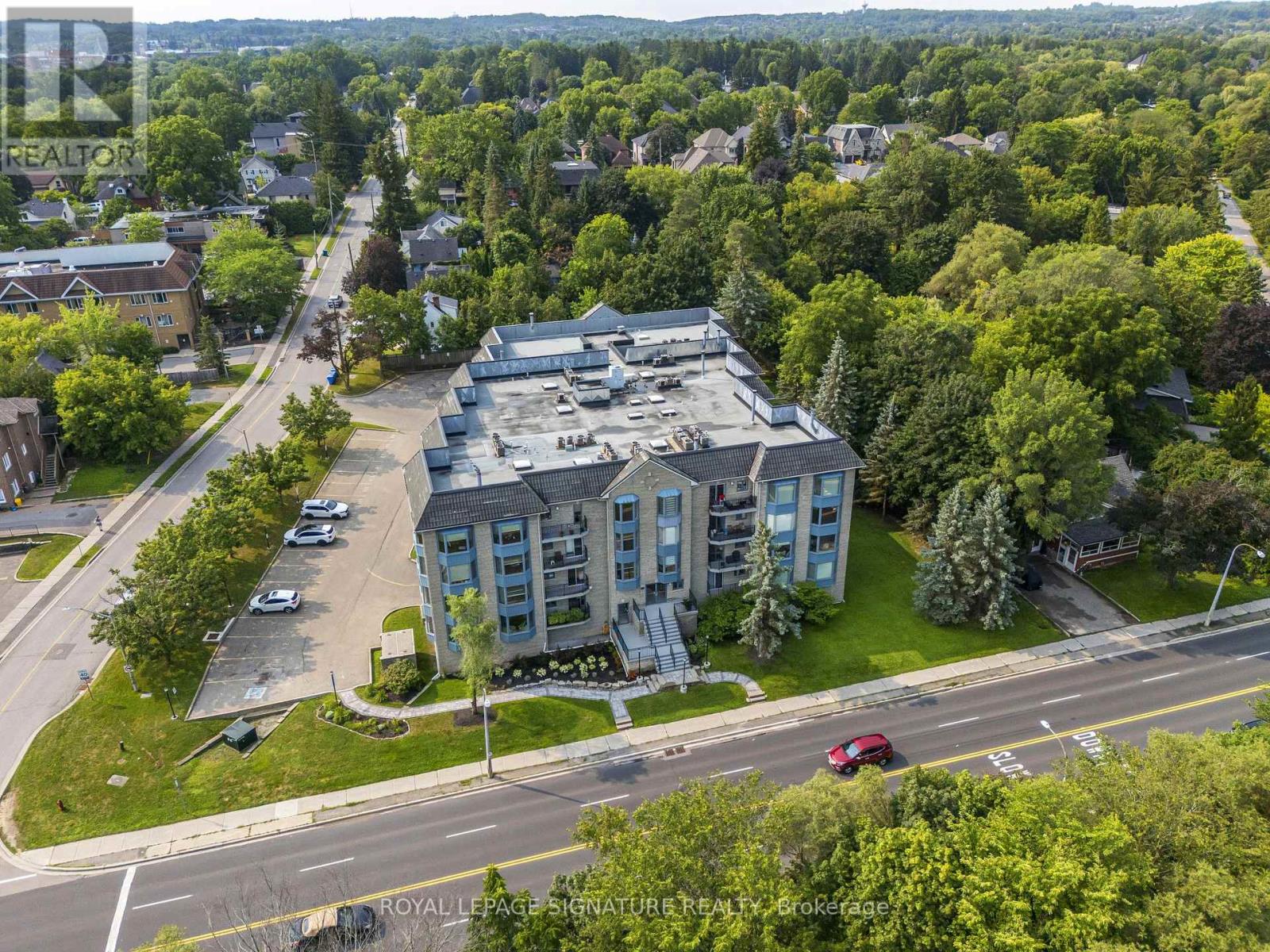 #204 85 WELLINGTON STREET W - 38