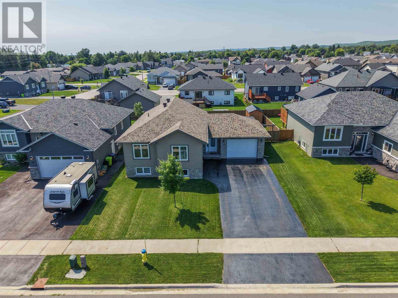 86 Chatfield DR, Sault Ste. Marie — photo 3