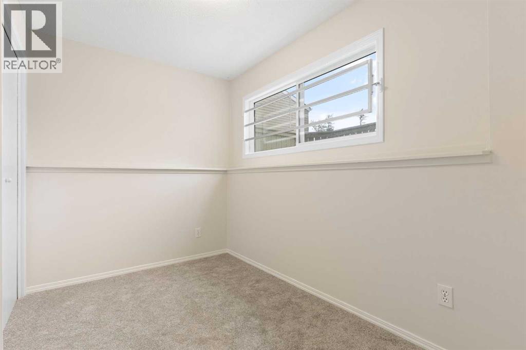 8544 48 Avenue Northwest - Photo 28