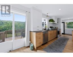 44-48 Beach Avenue thumbnail 13