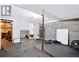44-48 Beach Avenue thumbnail 44