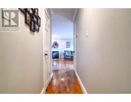 49 Fourth Street thumbnail 27