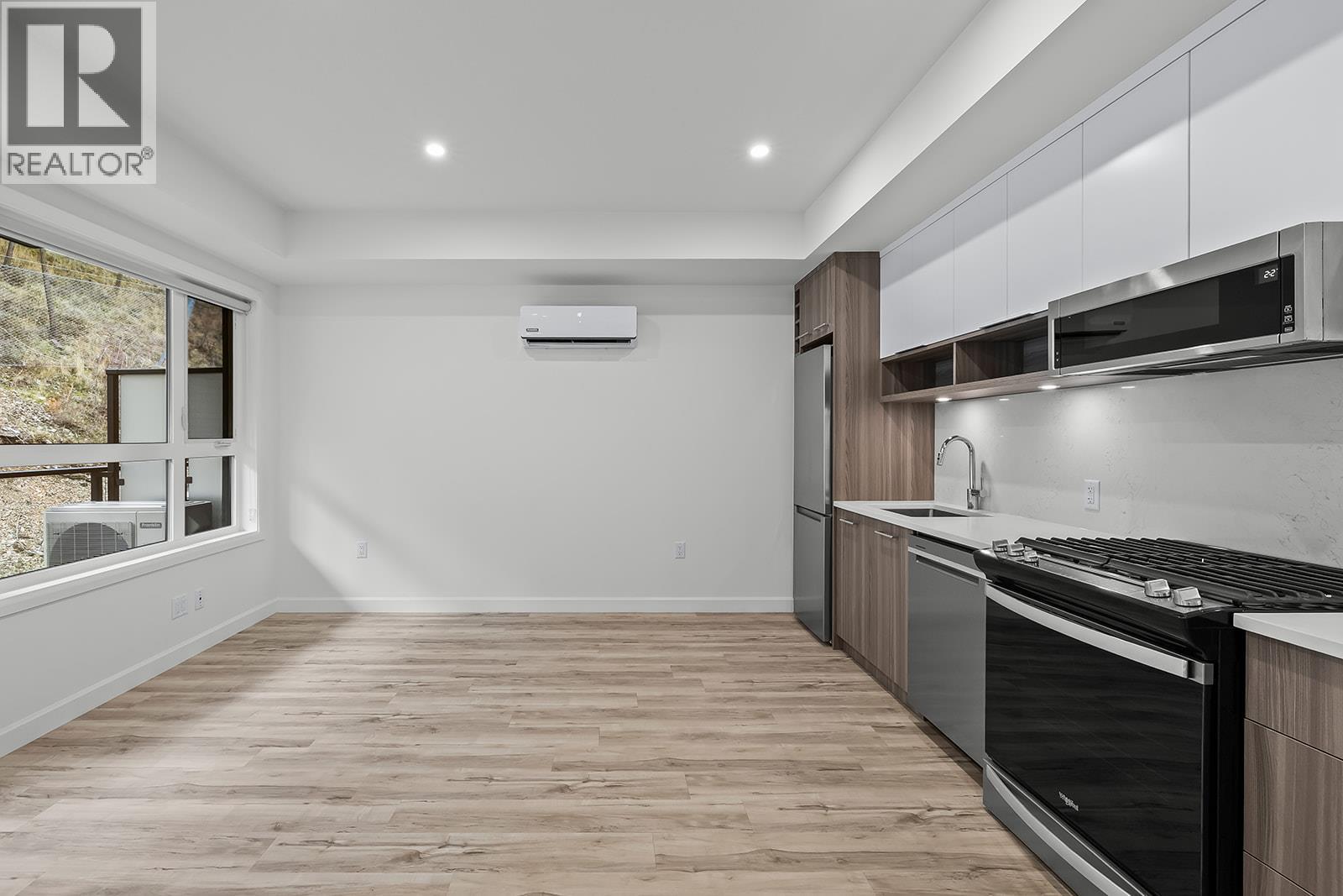 1 Bedroom, 1 Bathrom Home