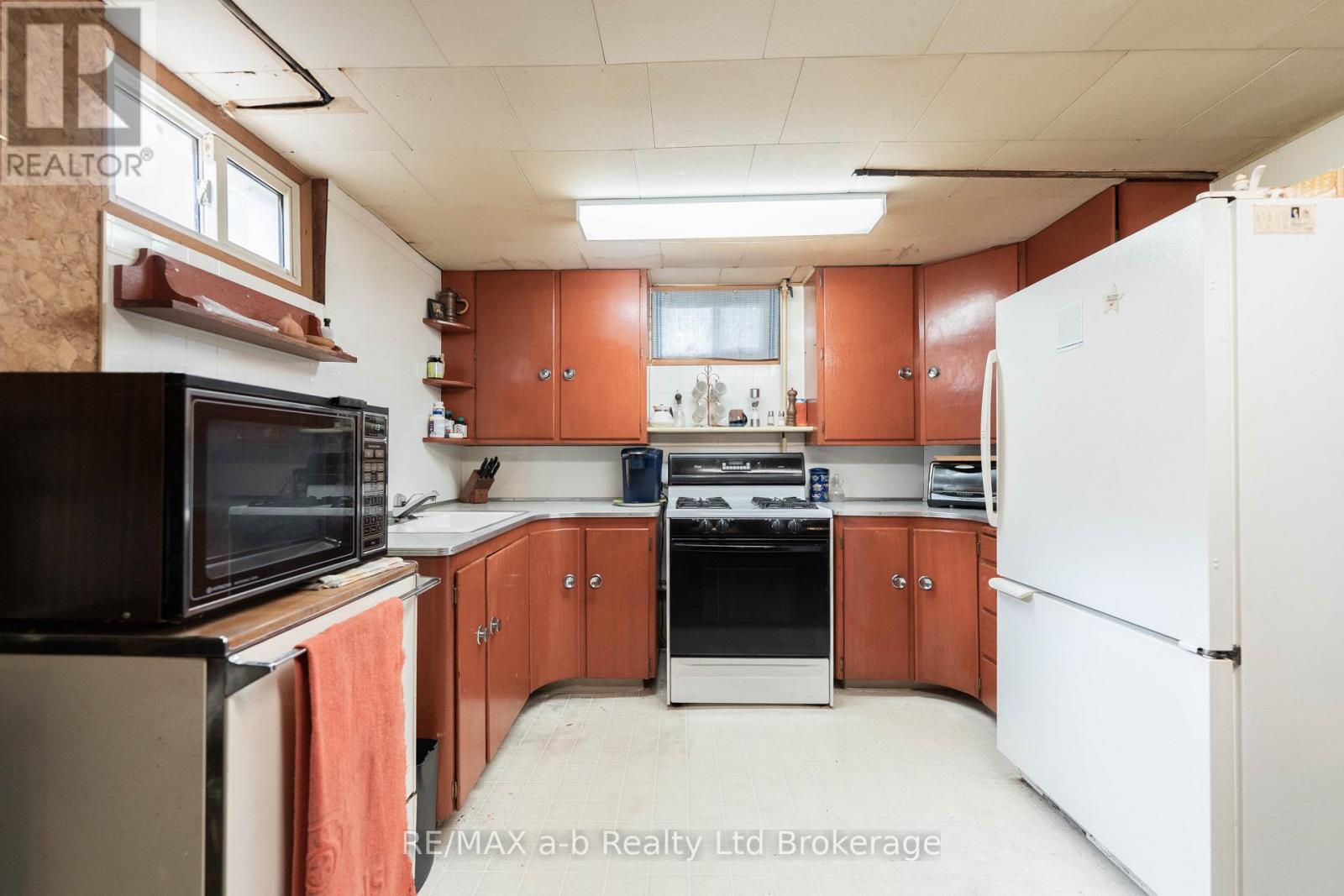 81 VIENNA ROAD - Image 24
