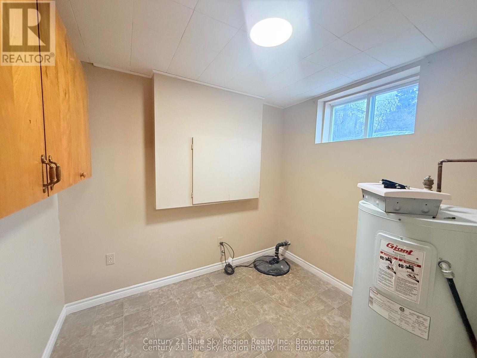 429 DUDLEY AVENUE - 29