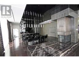 1909 - 770 Bay Street, Toronto, ON M5G0A6 Photo 10