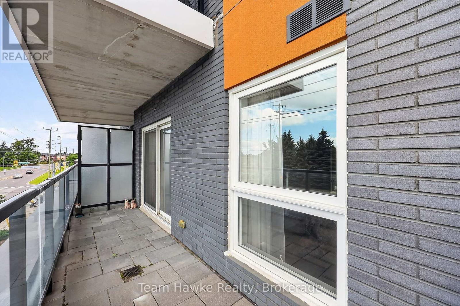 #211 430 ESSA ROAD - Image 27
