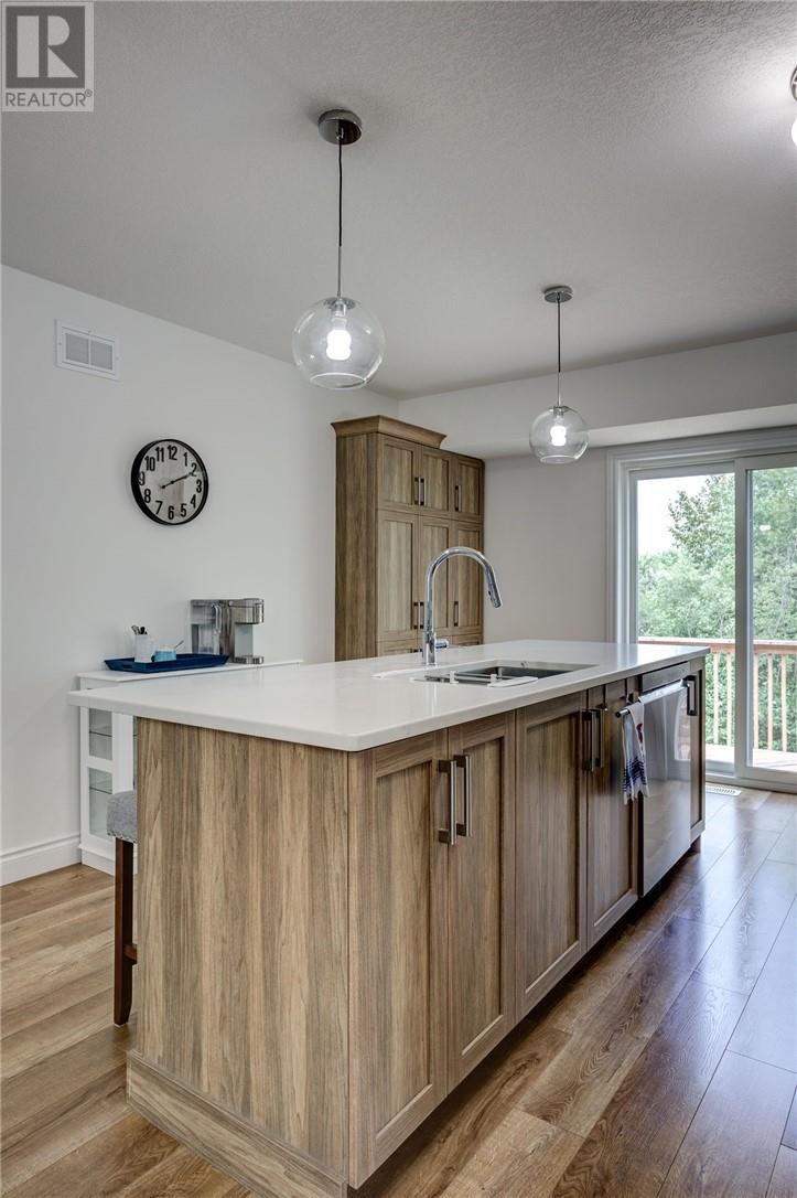 854 Woodbine Avenue - Image 9