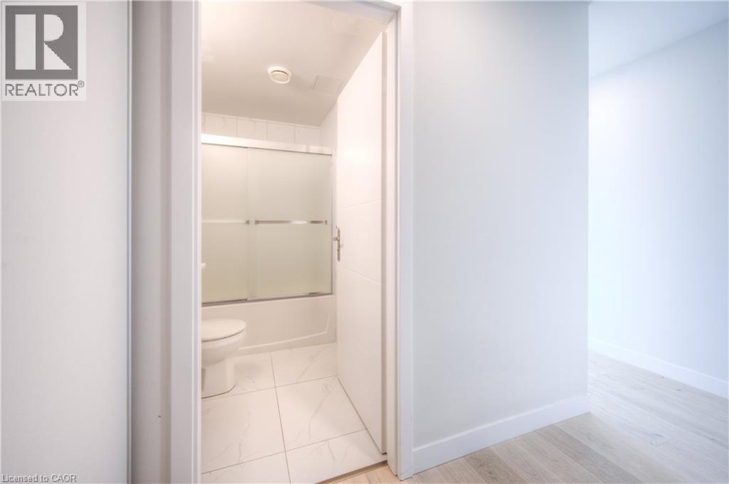 #2209 60 FREDERICK Street - 4