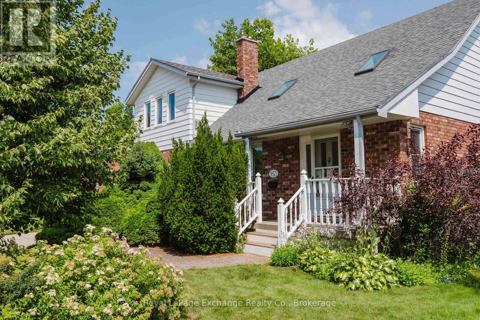 953 PARKWOOD DRIVE - 2