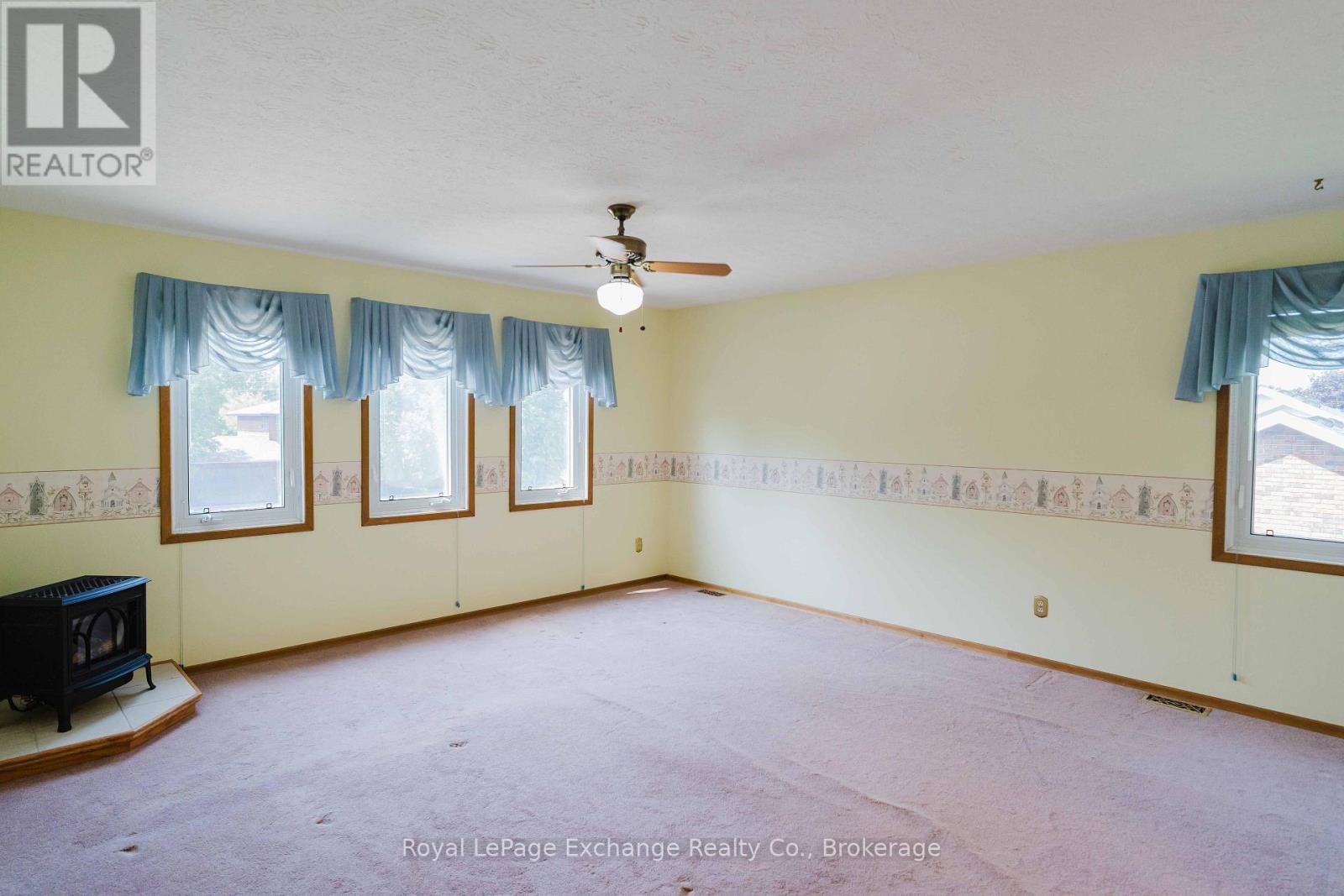 953 PARKWOOD DRIVE - Image 40