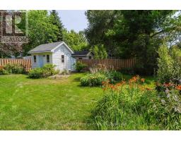 Bathroom - 953 Parkwood Drive, Saugeen Shores, ON N0H2C2 Photo 9