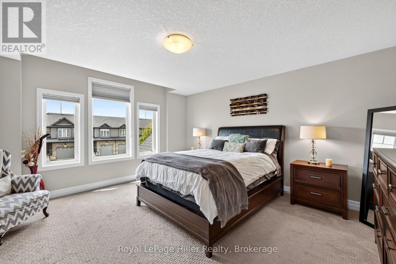 15 ROBERTSON DRIVE - 29