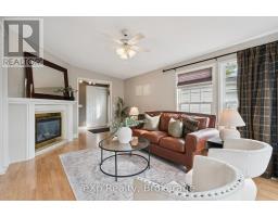 18 Jasper Heights Private, Puslinch, ON N0B2C0 Photo 9