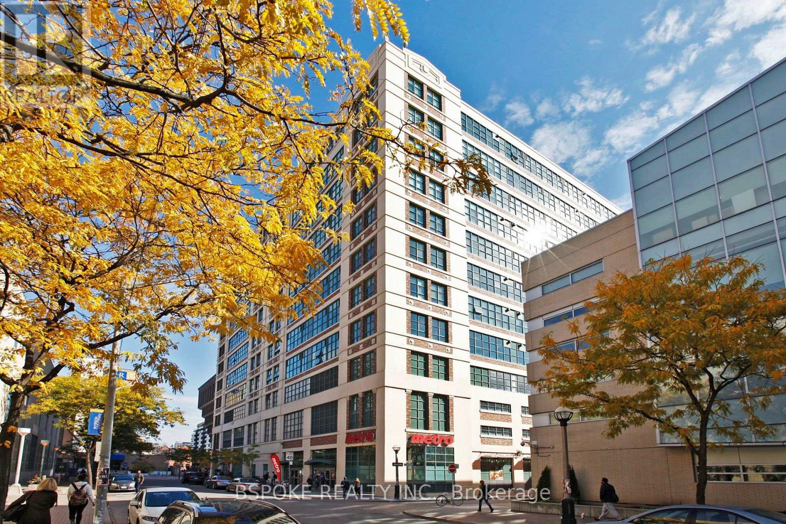 #502 135 DALHOUSIE STREET - 22