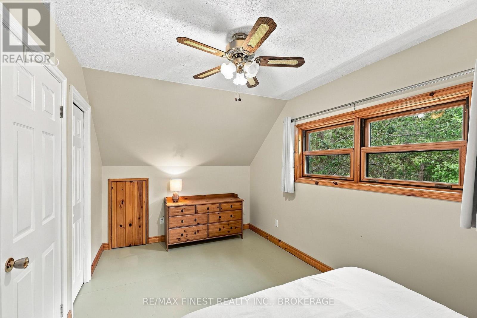 106 YARDARM LANE - Image 28
