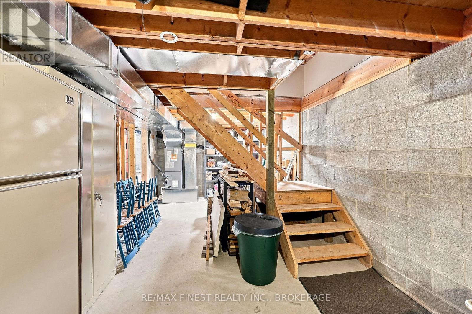 106 YARDARM LANE - Image 30