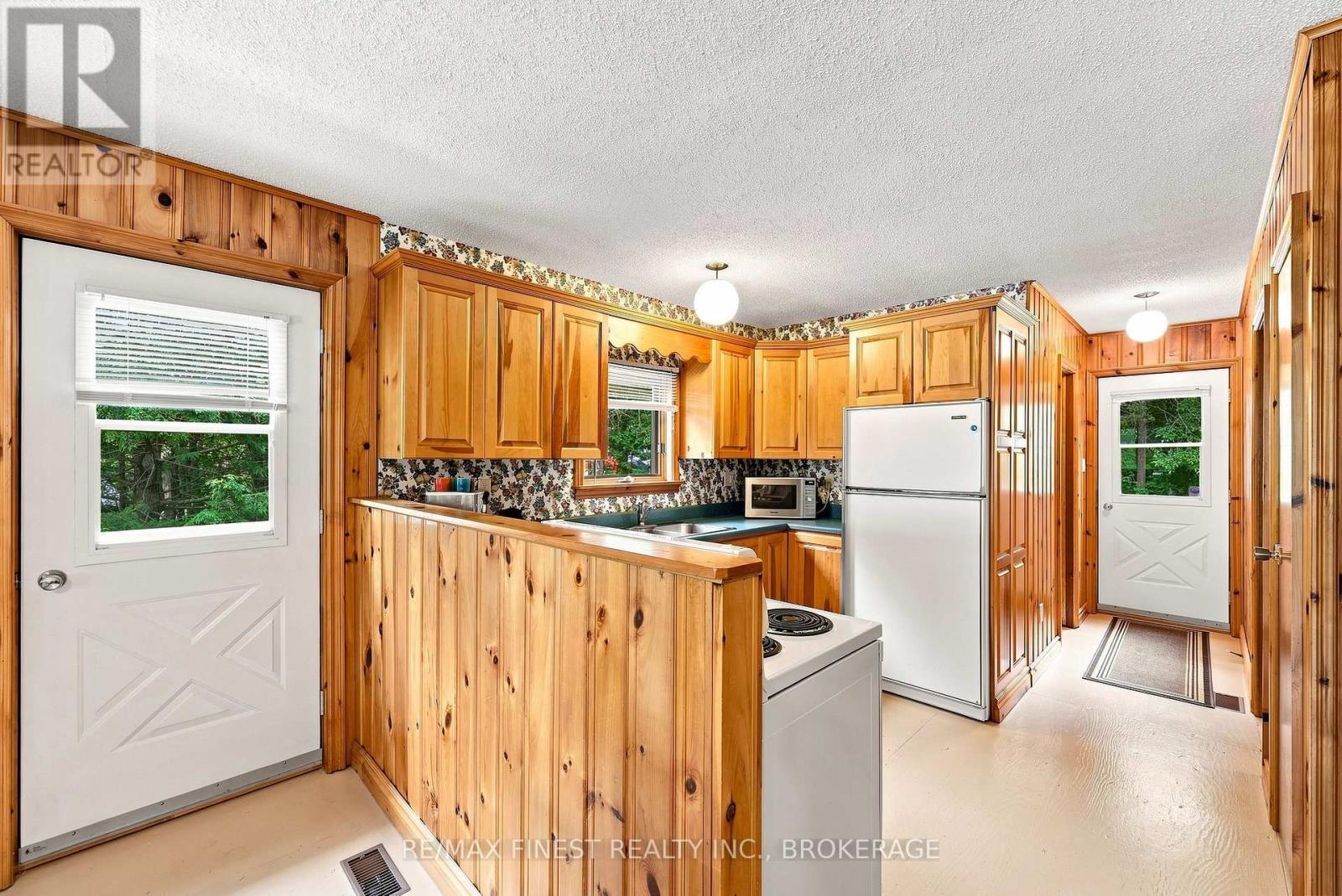 106 YARDARM LANE - Image 8