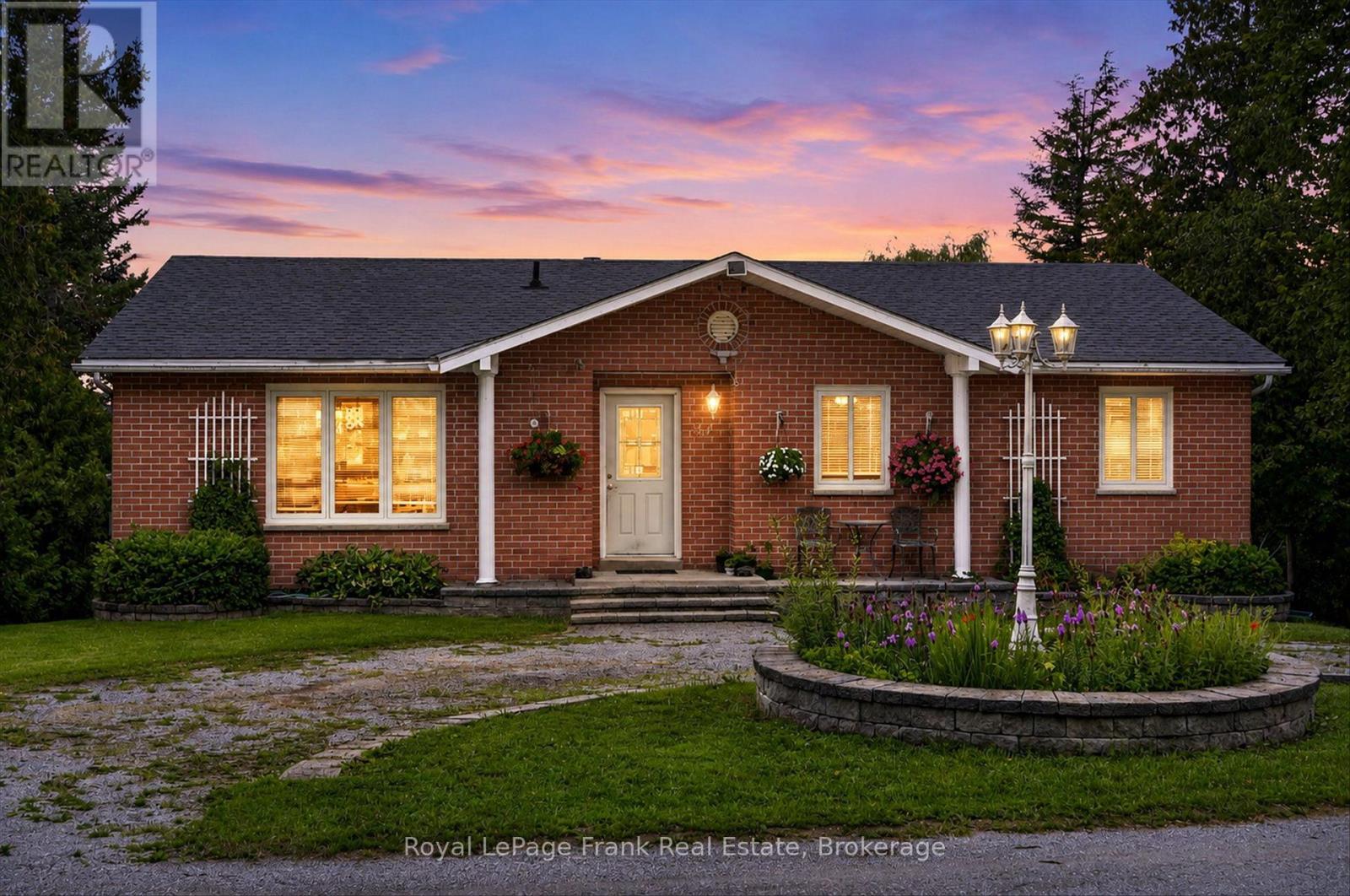 34 BIRCH POINT DRIVE - 50