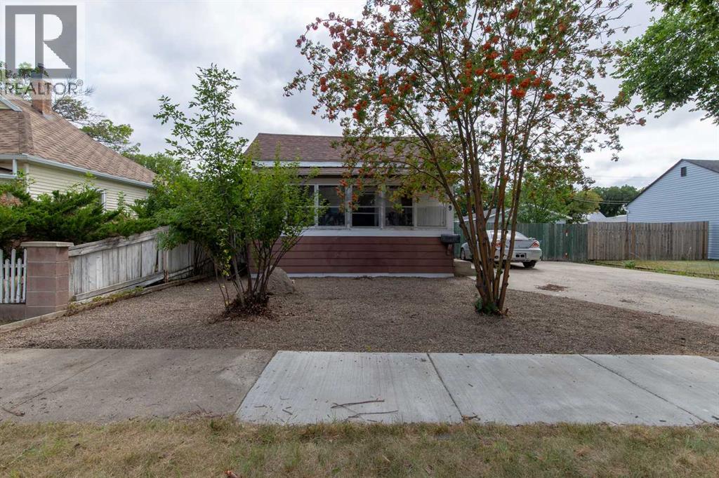 329 12 Street N - 1