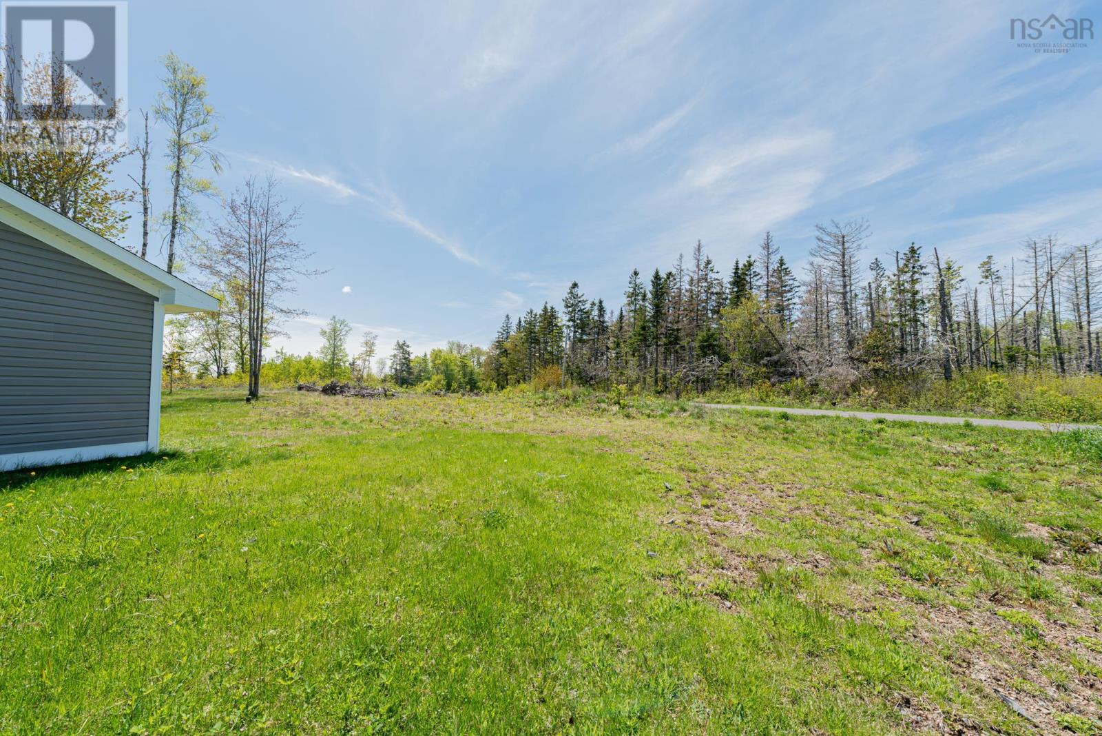 Property 33 of 45 of 86 Mackay Road
