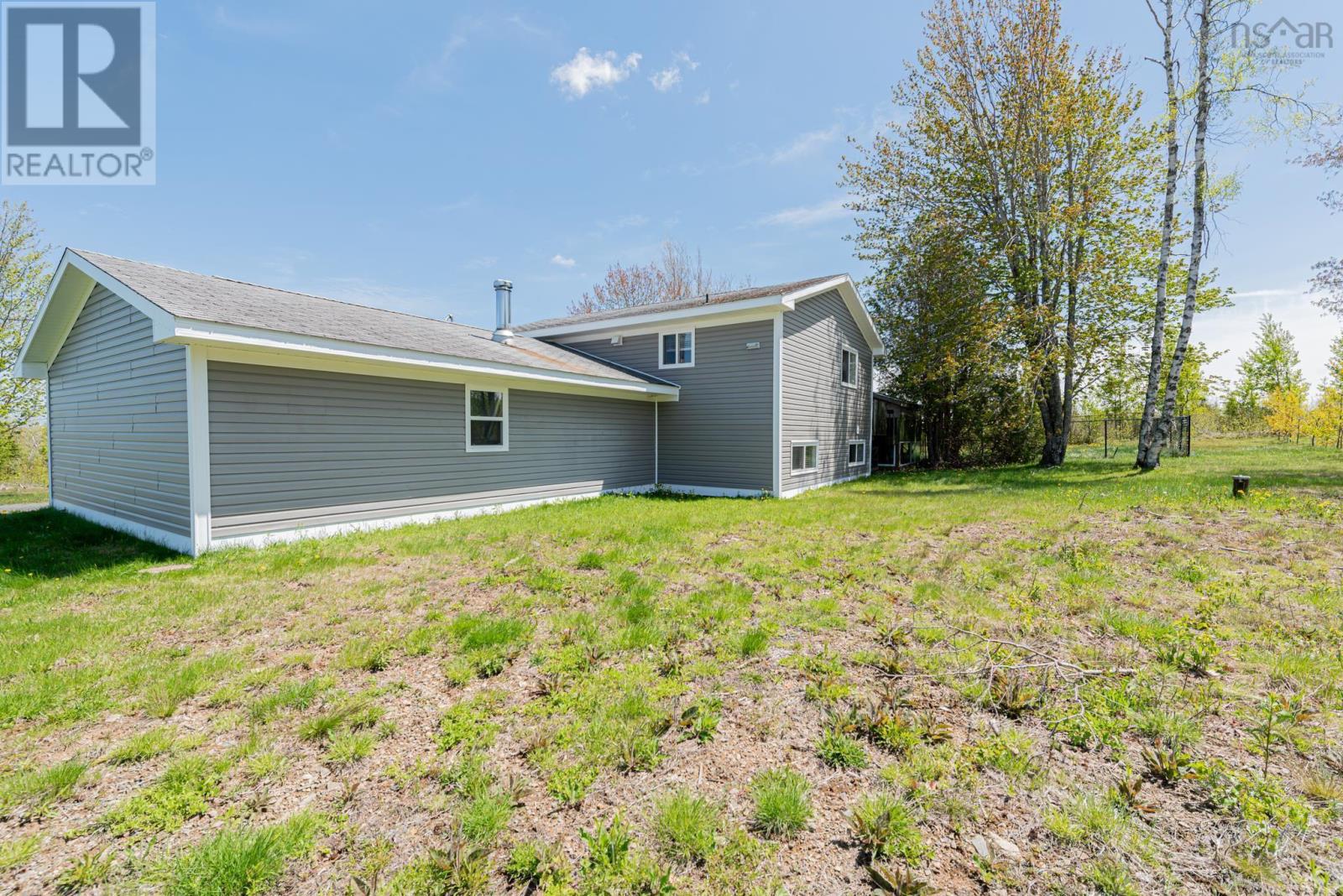 Property 35 of 45 of 86 Mackay Road