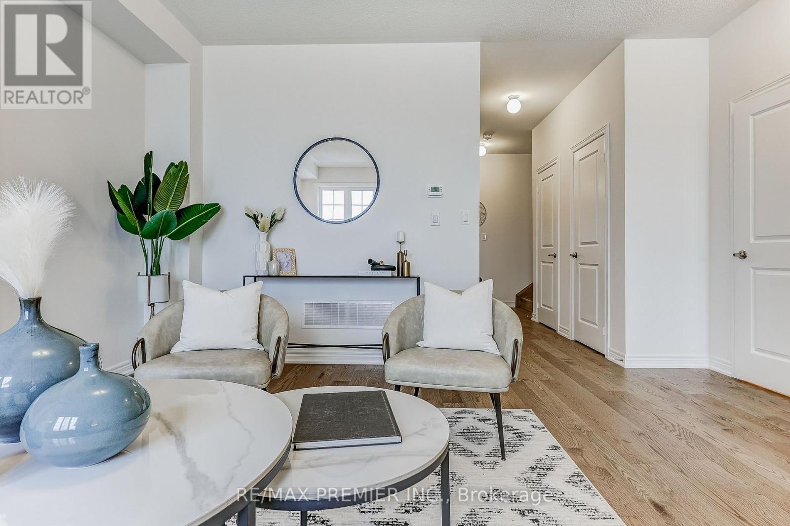 1228 ELIZABETH MACKENZIE DRIVE - 21