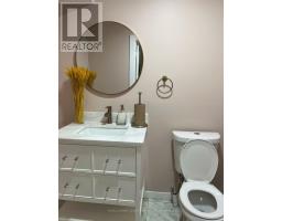 2195 Queen Street E, Toronto, ON M4E1E5 Photo 15