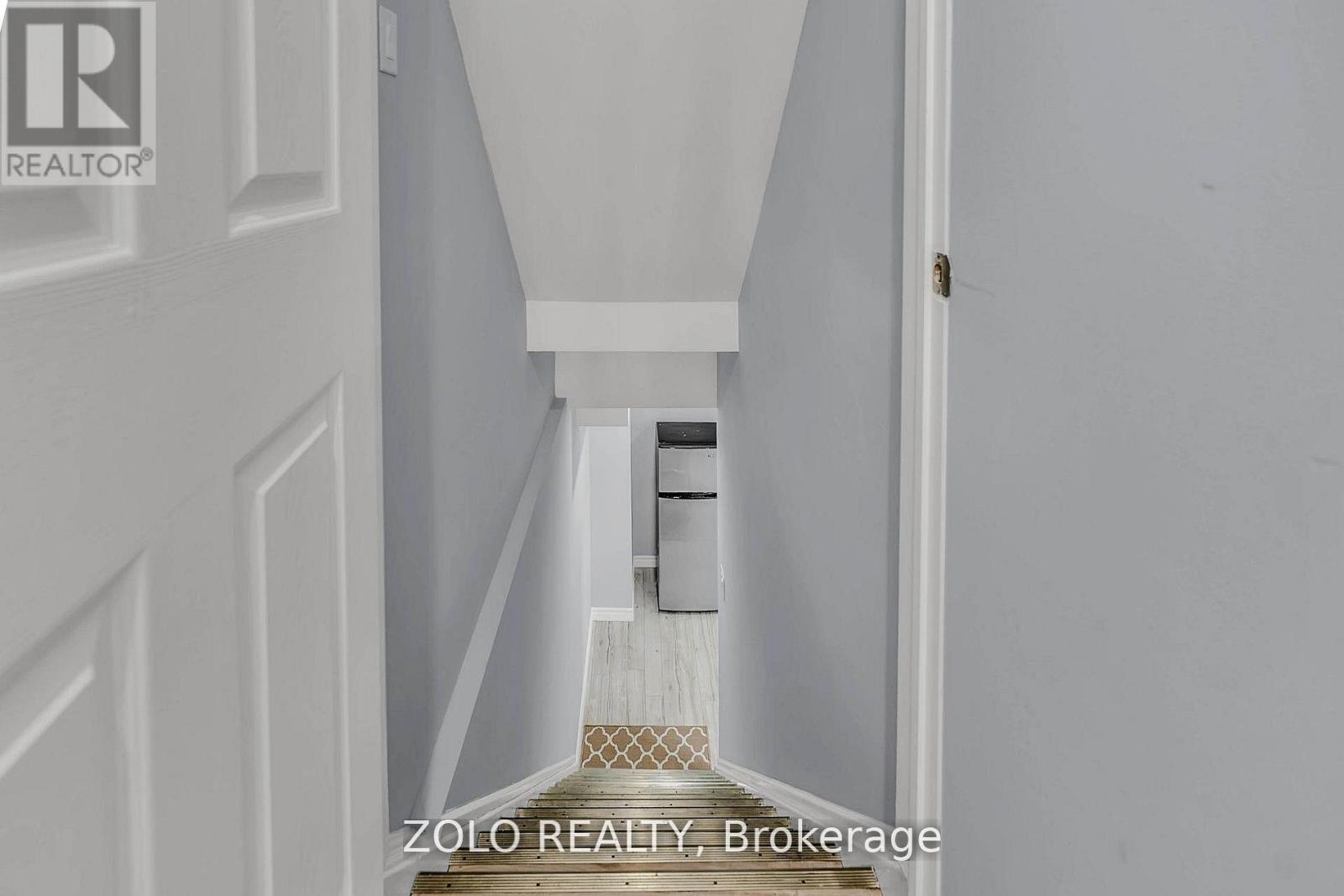 37 PROSPECT WAY - 31