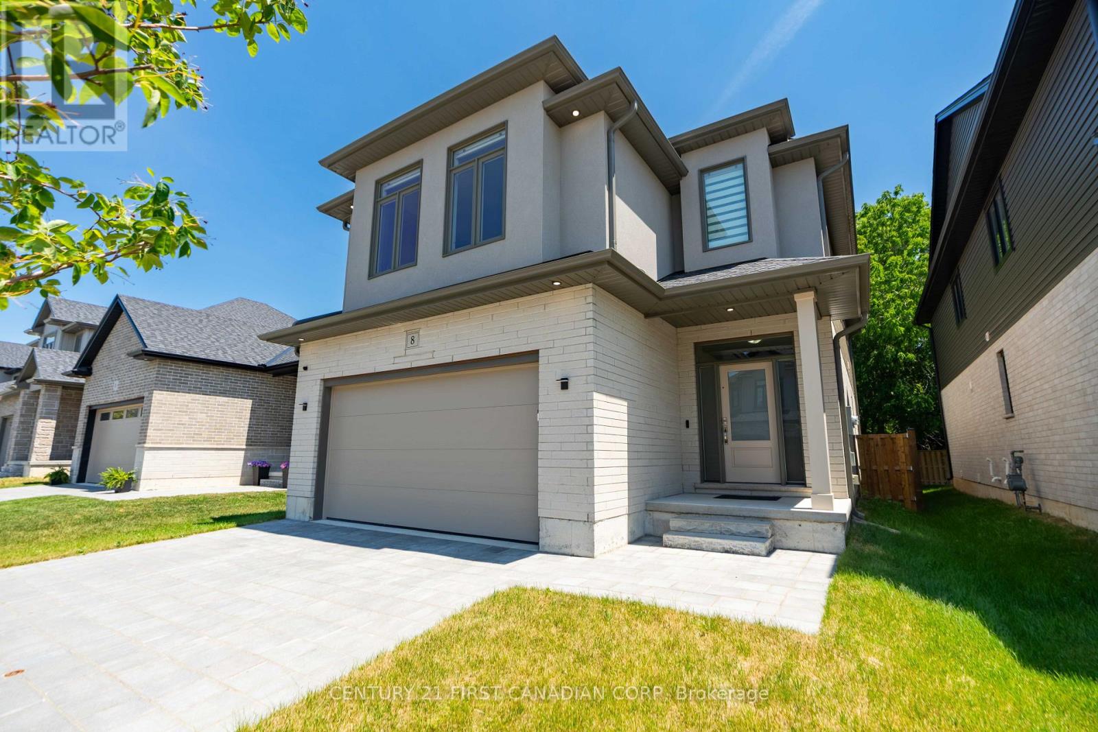 8-7966 FALLON DRIVE, Lucan Biddulph (Granton) — photo 3