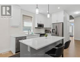 8-7966 Fallon Drive, Lucan Biddulph, ON N0M1V0 Photo 13