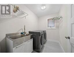 8-7966 Fallon Drive, Lucan Biddulph, ON N0M1V0 Photo 40