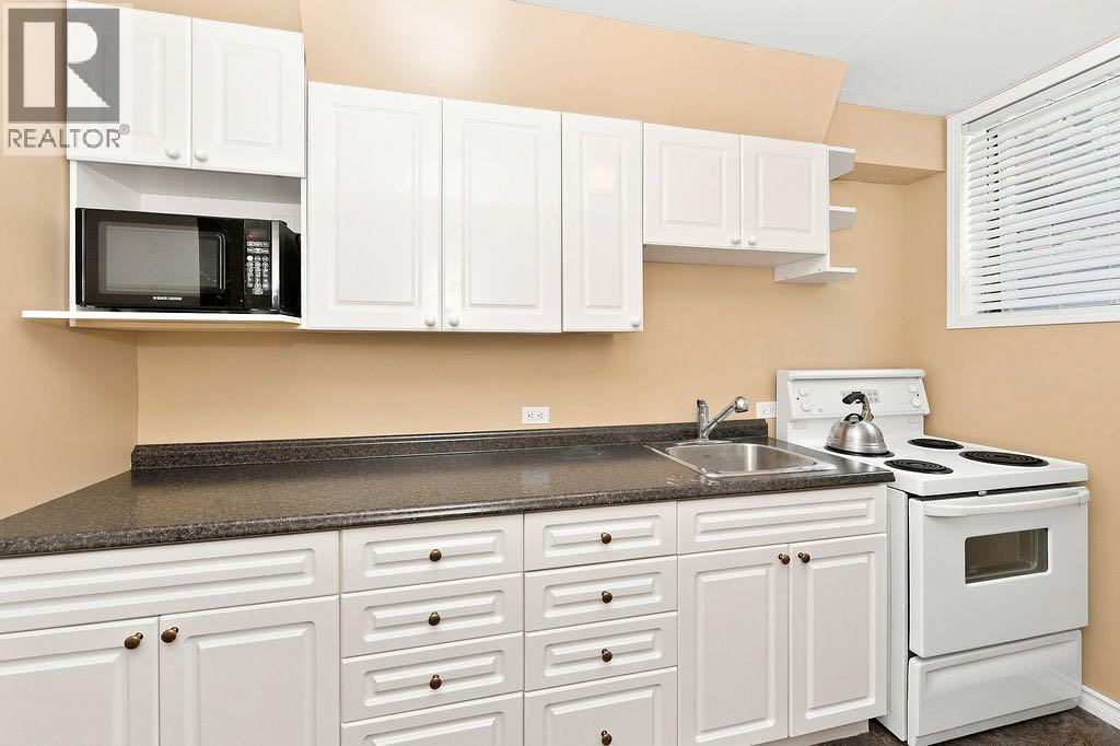 4708 47 Street - 23