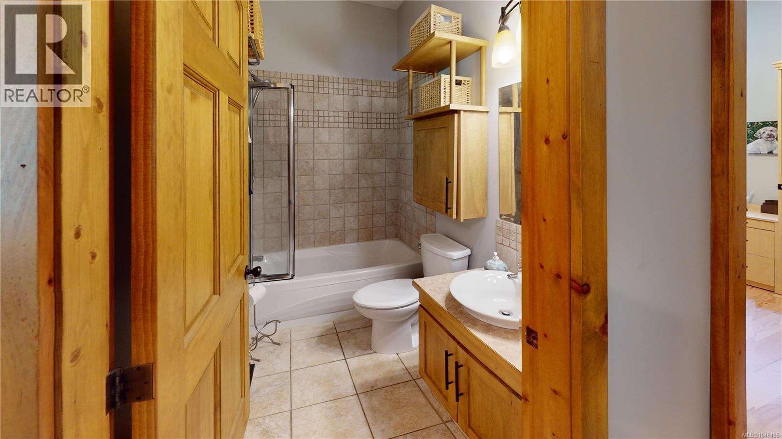 2575 Coho Dr - Image 20