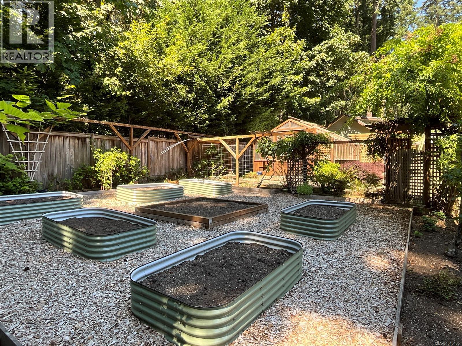2575 Coho Dr - 42