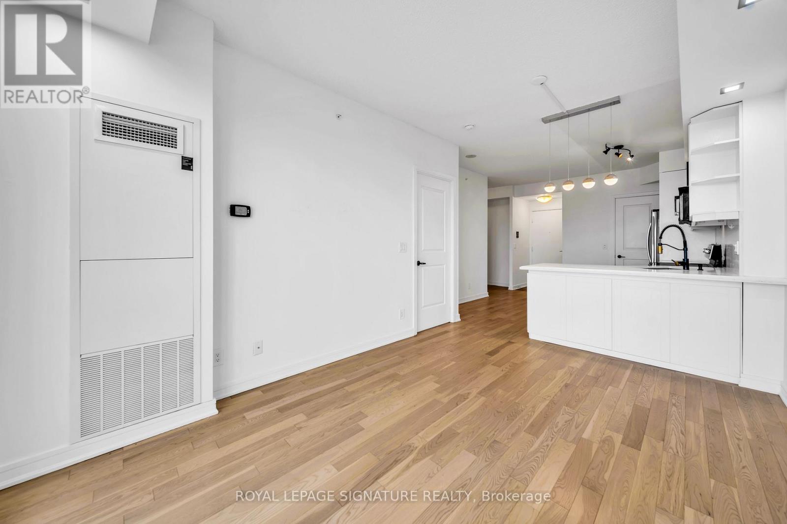 #1506NE 9205 YONGE STREET - 14
