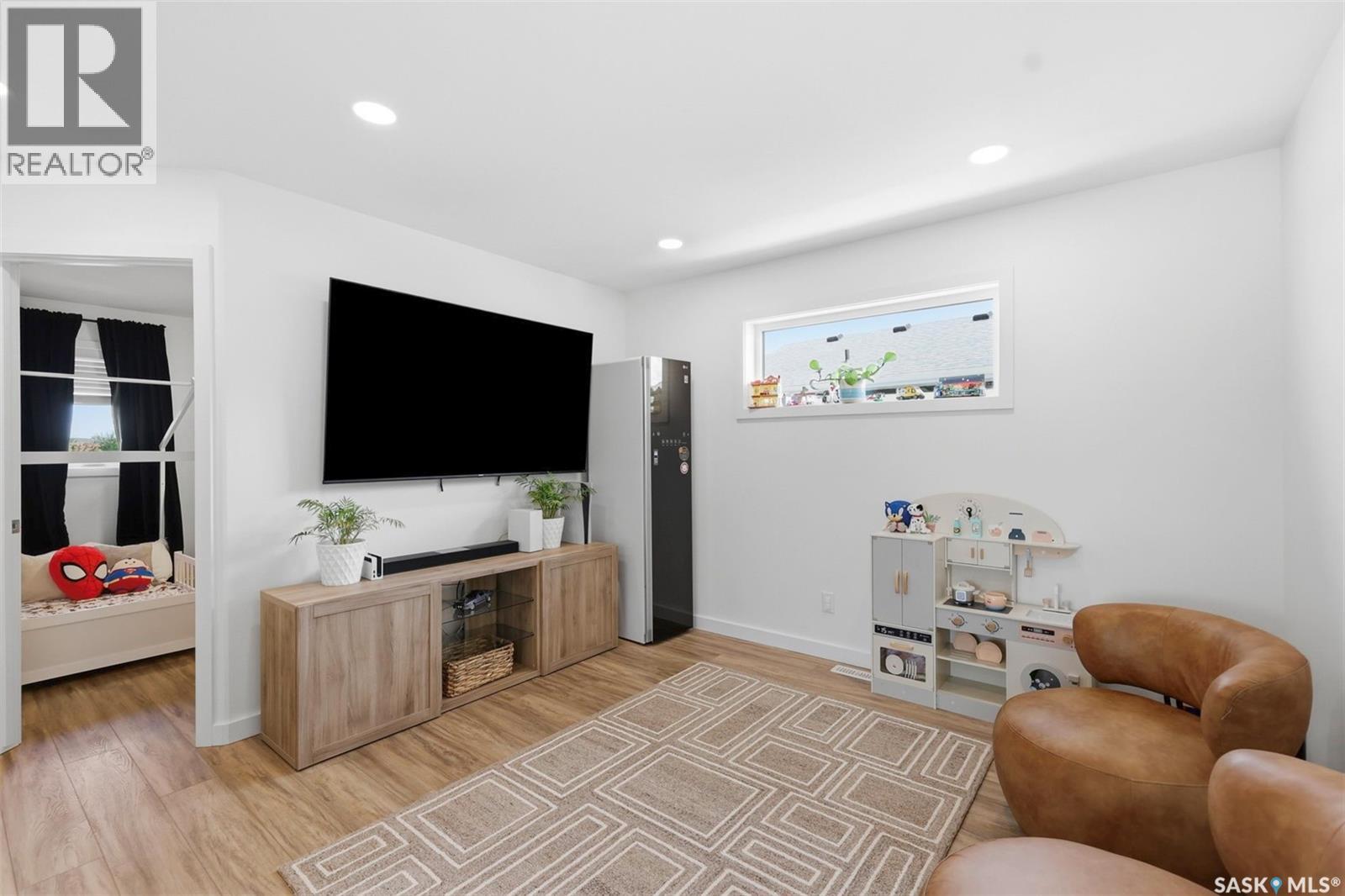 421 Germain MANOR - 21