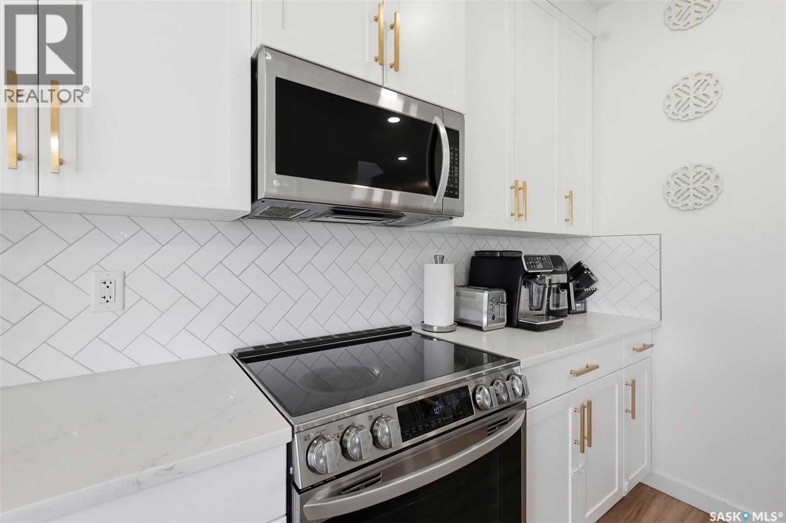 421 Germain MANOR - 5