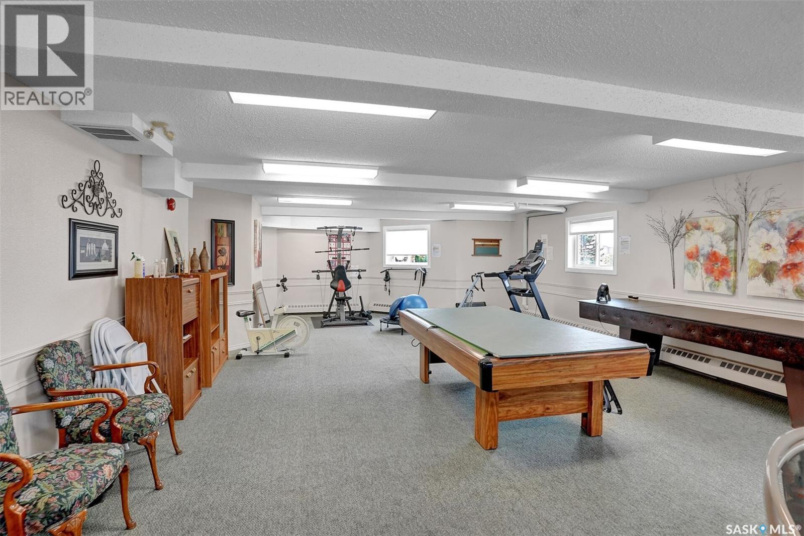 #302 3410 Park STREET - 23