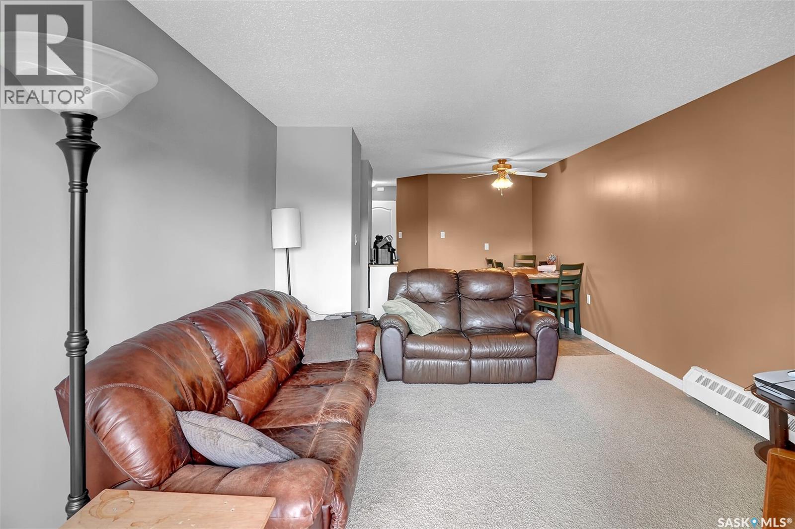 #302 3410 Park STREET - 6