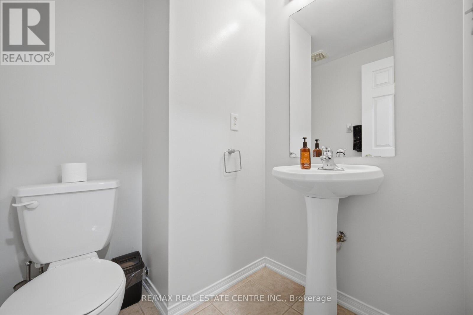 #61 375 COOK ROAD - 19