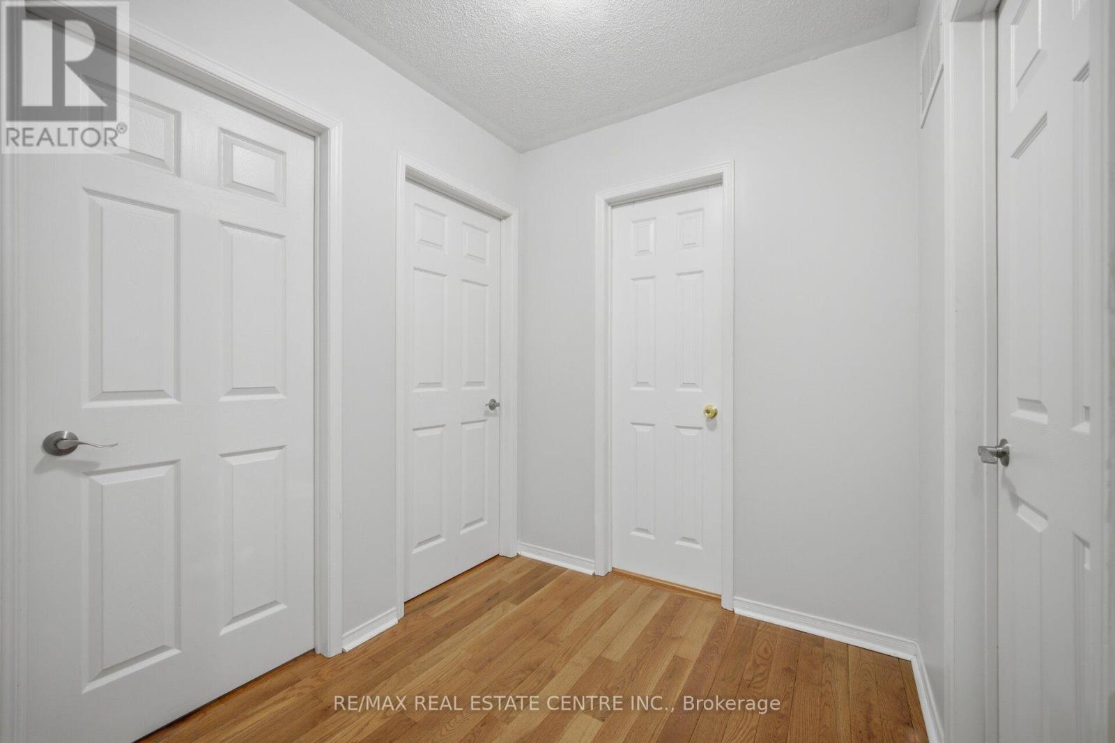 #61 375 COOK ROAD - 21