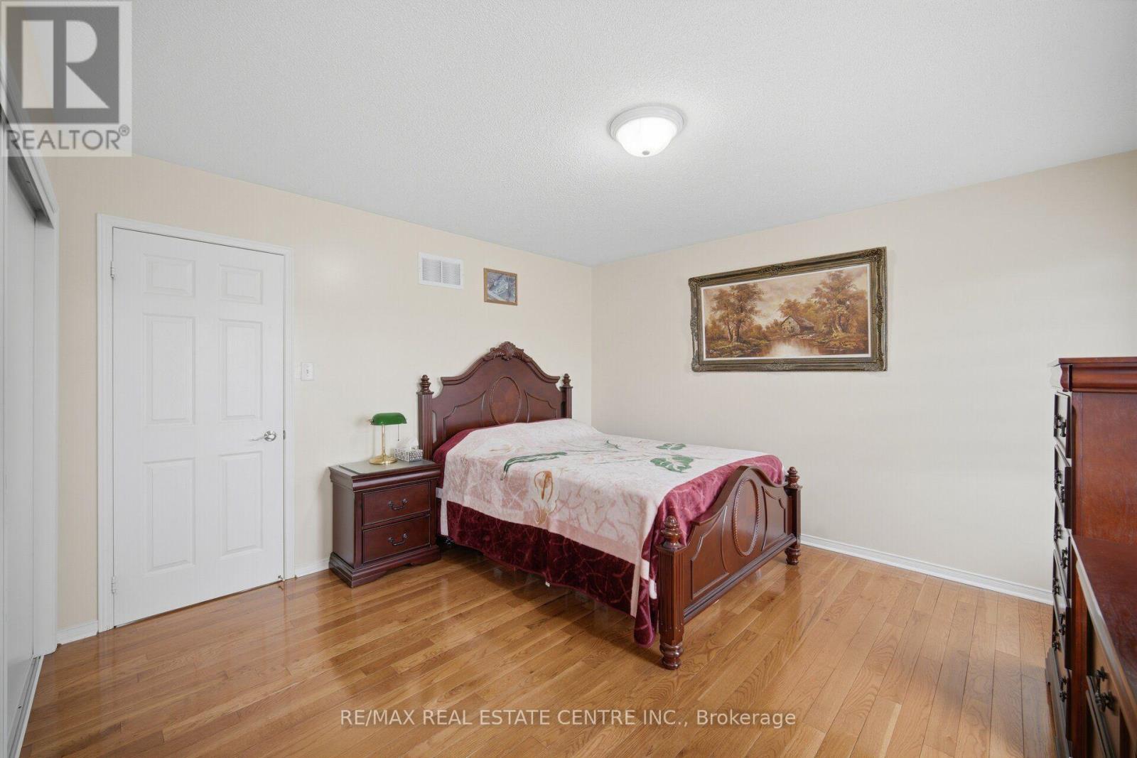 #61 375 COOK ROAD - 23