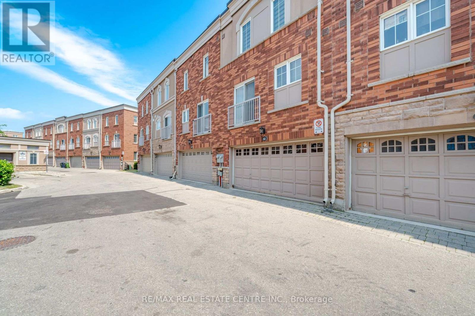 #61 375 COOK ROAD - 35