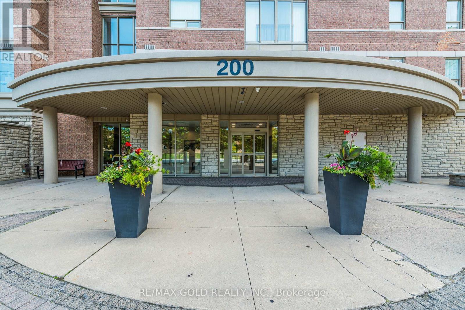 #1003 200 BURNHAMTHORPE ROAD - 30