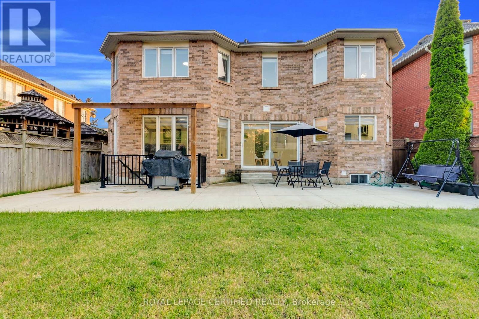 729 TURRELL CRESCENT - 48